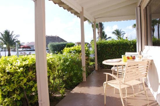 Royal Flamingo Villas Hillsboro Beach Esterno foto