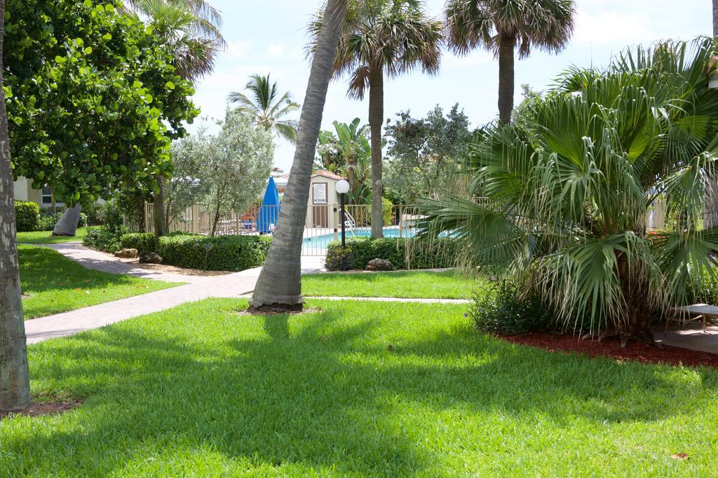 Royal Flamingo Villas Hillsboro Beach Esterno foto